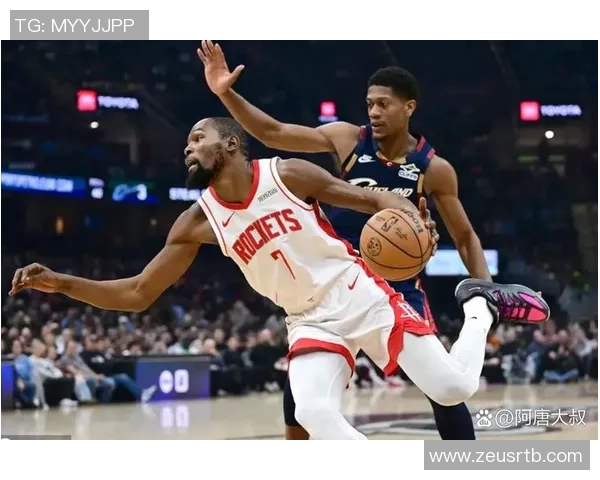 克利夫兰骑士迎战强敌，激战精彩呈现，球迷期待热血对决全场高能时刻